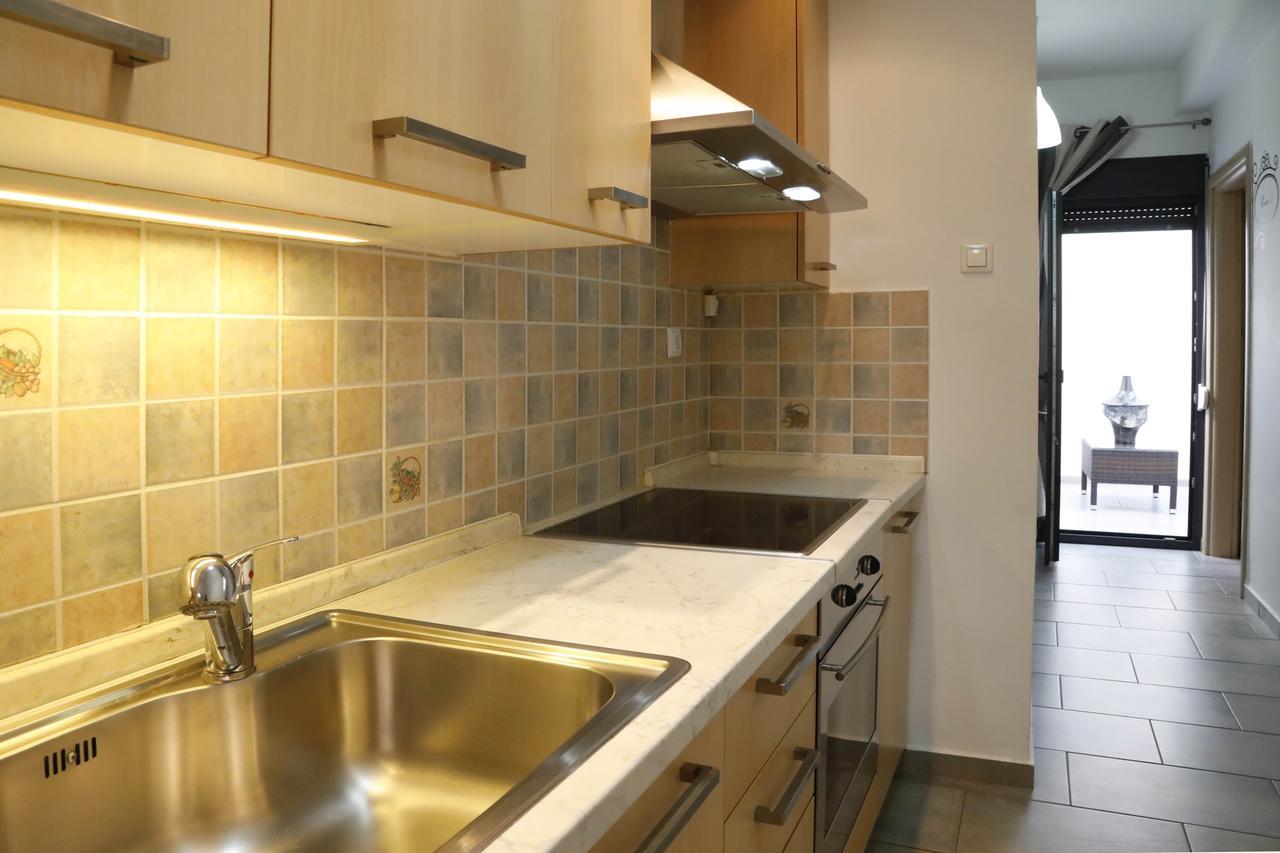 Gazi Boutique Apartment 2 Athén Kültér fotó